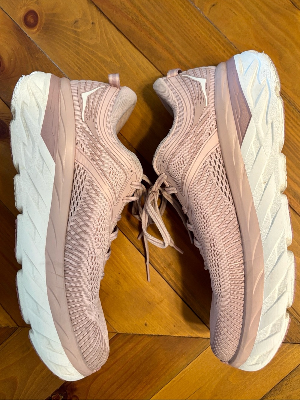 Hoka Women's Sz. 9 Bondi 7 - Picture 5 of 9